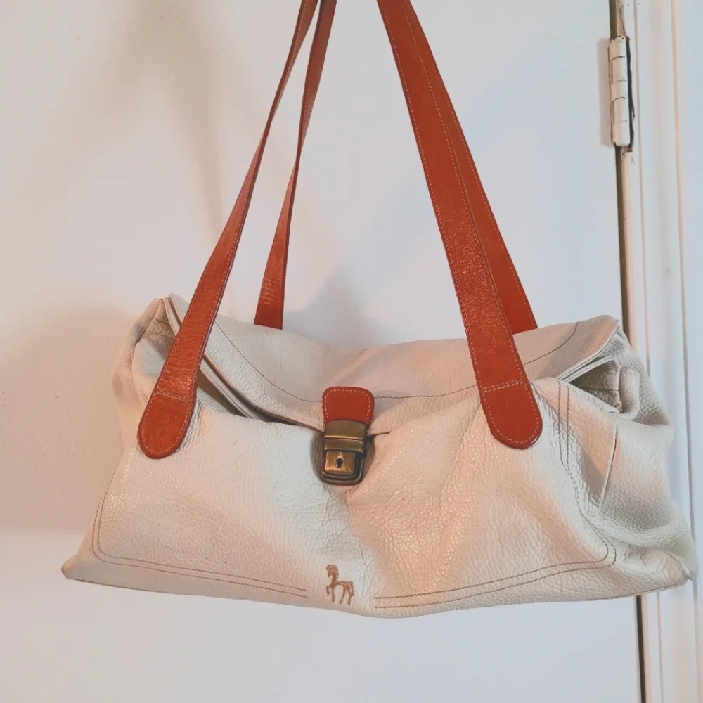 Italian Petusco Leather Hobo Handbag - Picture 1 of 12